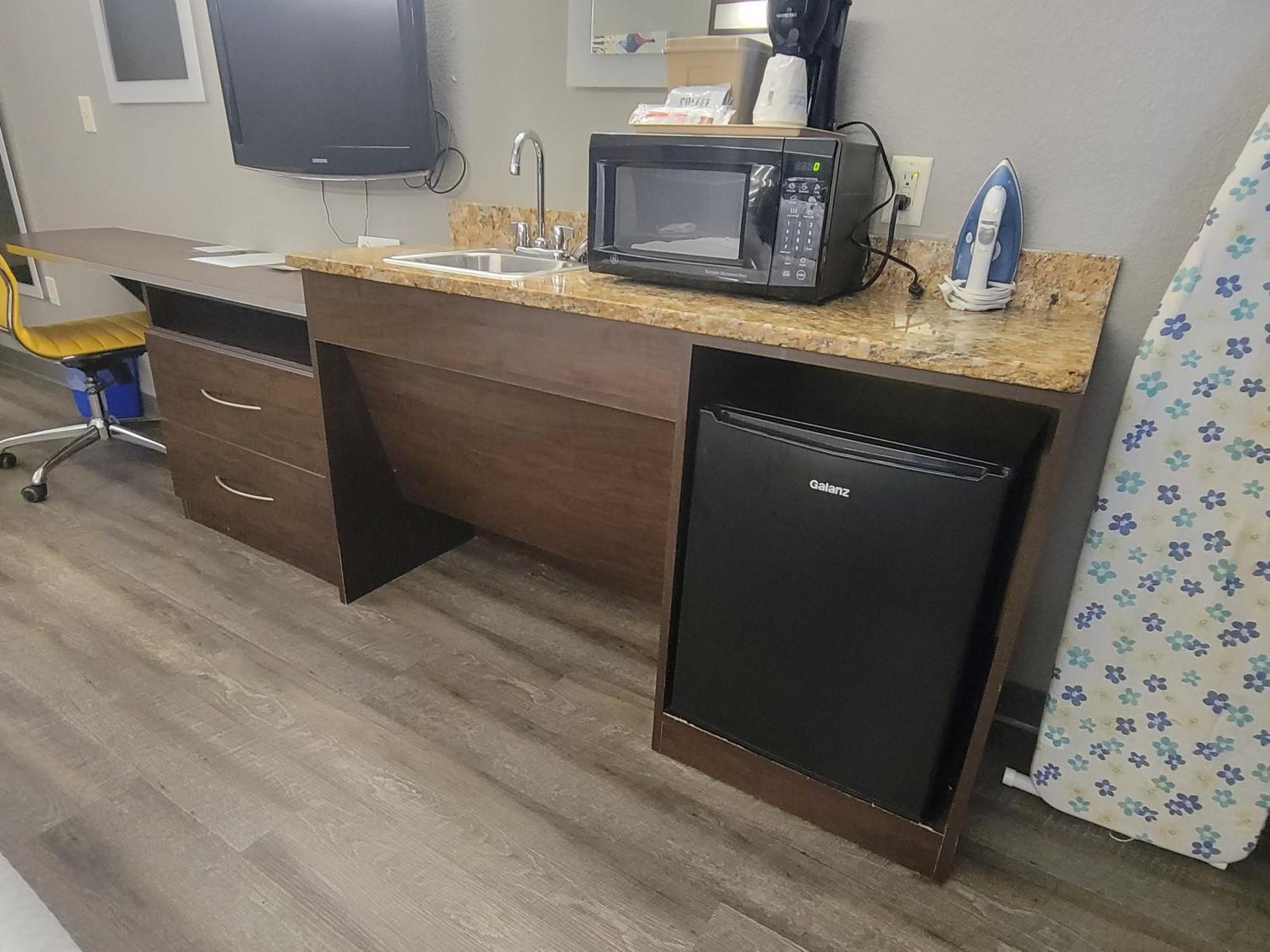 Microtel Inn & Suites By Wyndham Bluffs Council Bluffs Zewnętrze zdjęcie