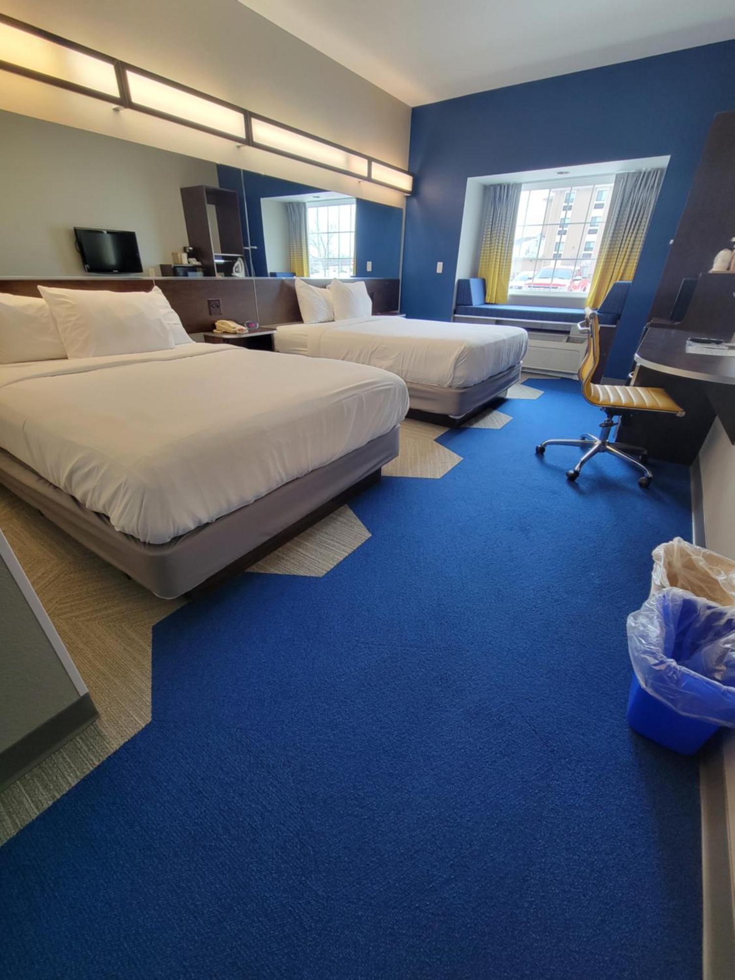Microtel Inn & Suites By Wyndham Bluffs Council Bluffs Zewnętrze zdjęcie