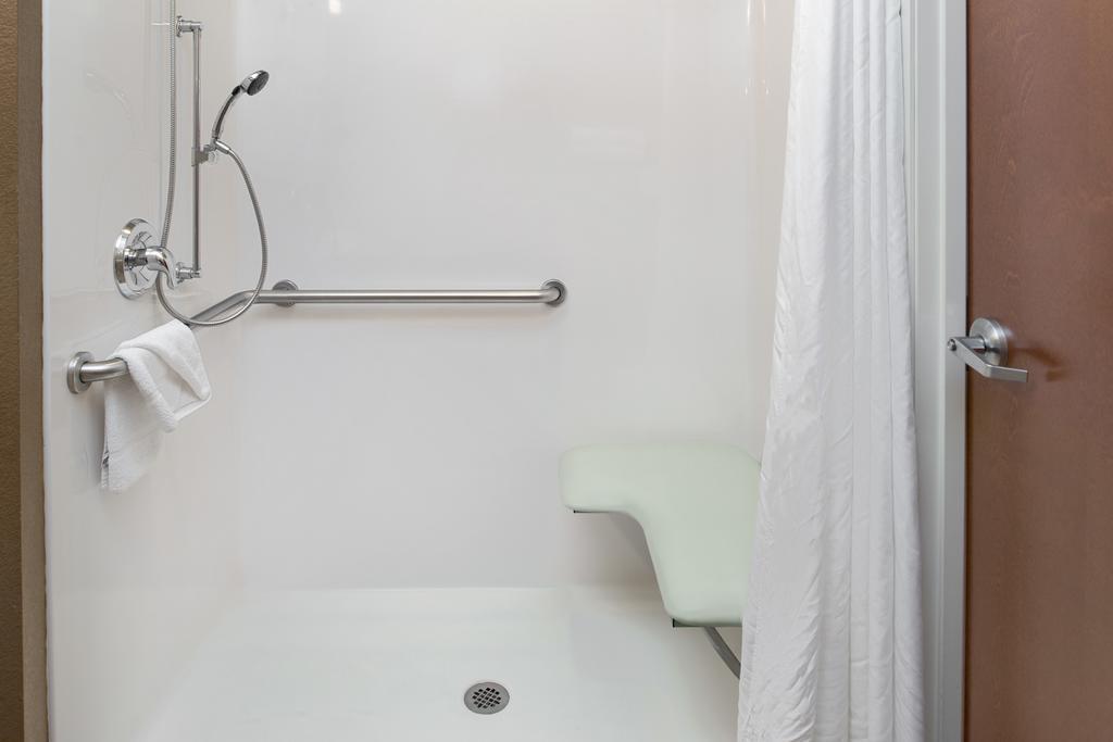 Microtel Inn & Suites By Wyndham Bluffs Council Bluffs Zewnętrze zdjęcie